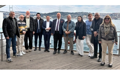 SANAT VE BASIN EL ELE: ÜSKÜDAR SANATLA BULUŞTU