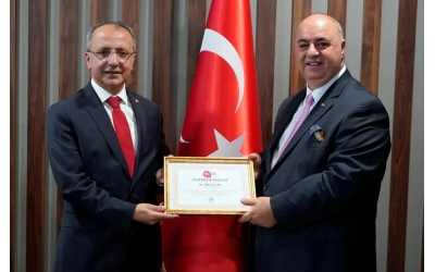 ‘İnsanı yaşat ki devlet yaşasın’