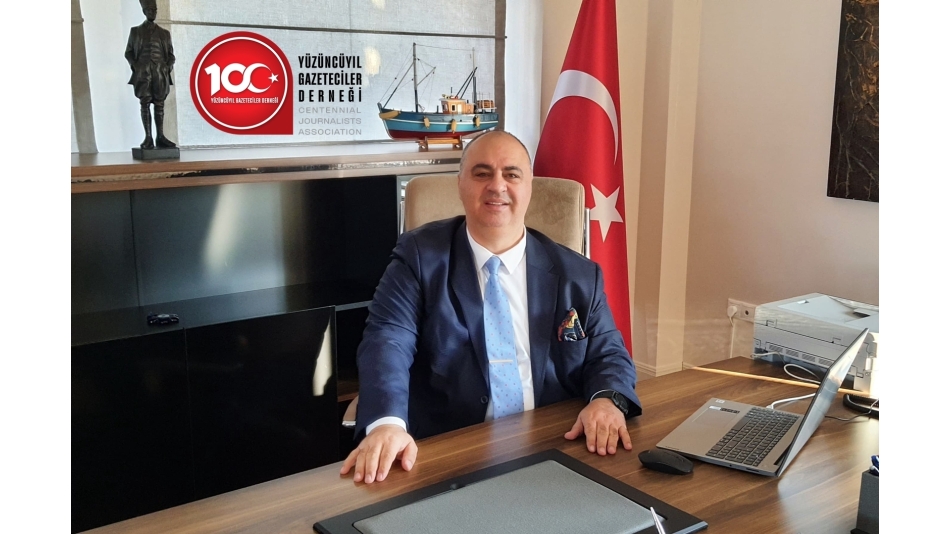 Bu zaferin ışığı bizleri daima aydınlatmaya devam edecek