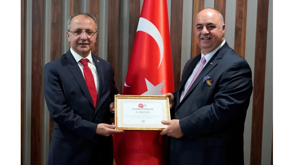 ‘İnsanı yaşat ki devlet yaşasın’