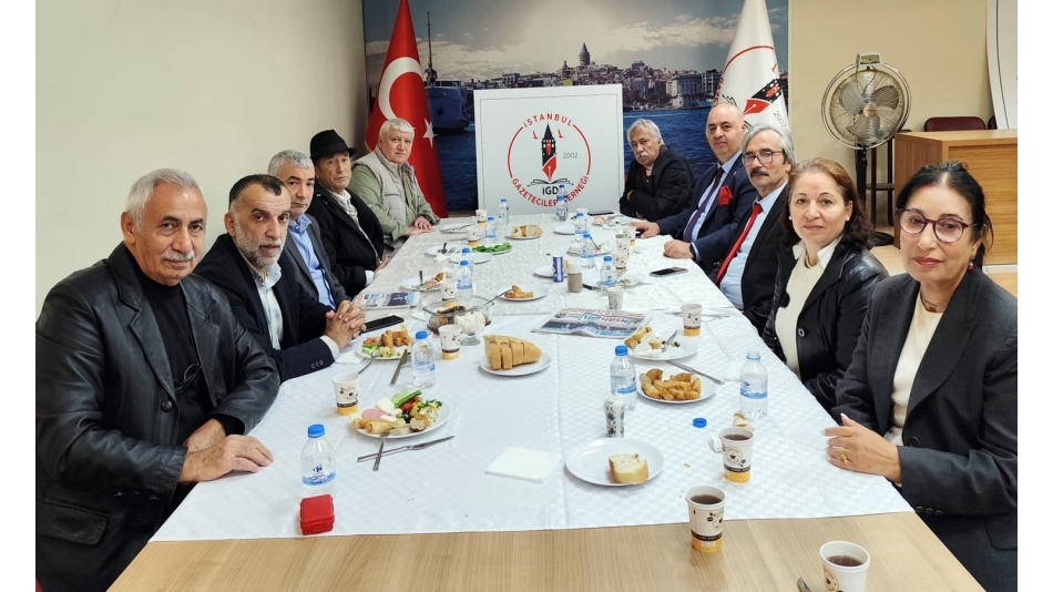 Gazeteciler’den CHP’li Belediyelere tepki!