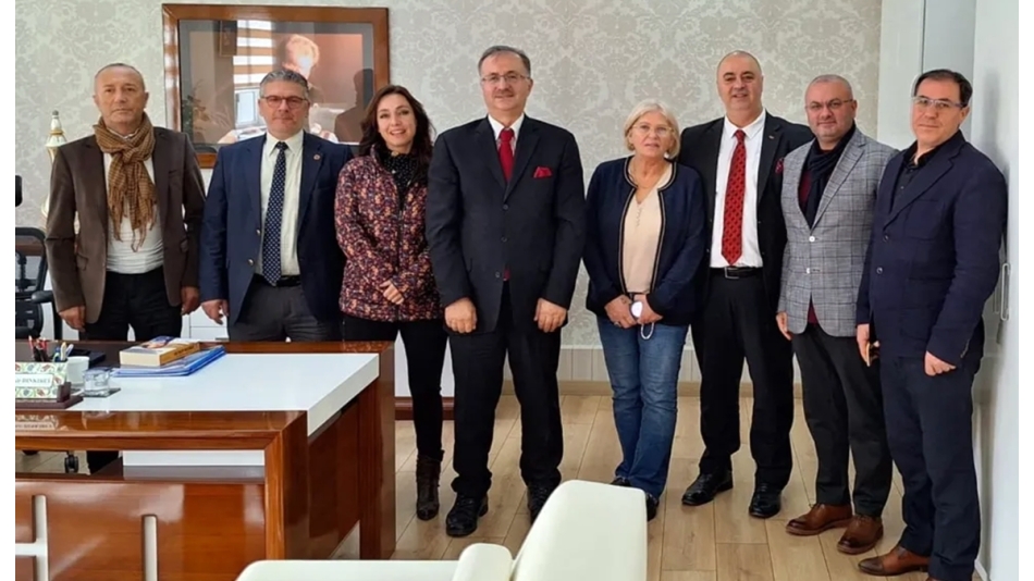 YGD yönetiminden Kaymakam Dınkırcı'ya ziyaret